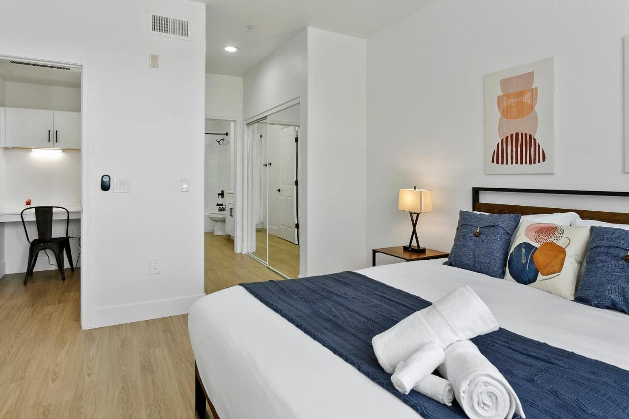 Cozysuites Glendale By The Stadium With Pool 10 Εξωτερικό φωτογραφία