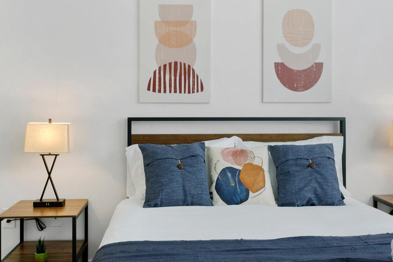 Cozysuites Glendale By The Stadium With Pool 10 Εξωτερικό φωτογραφία